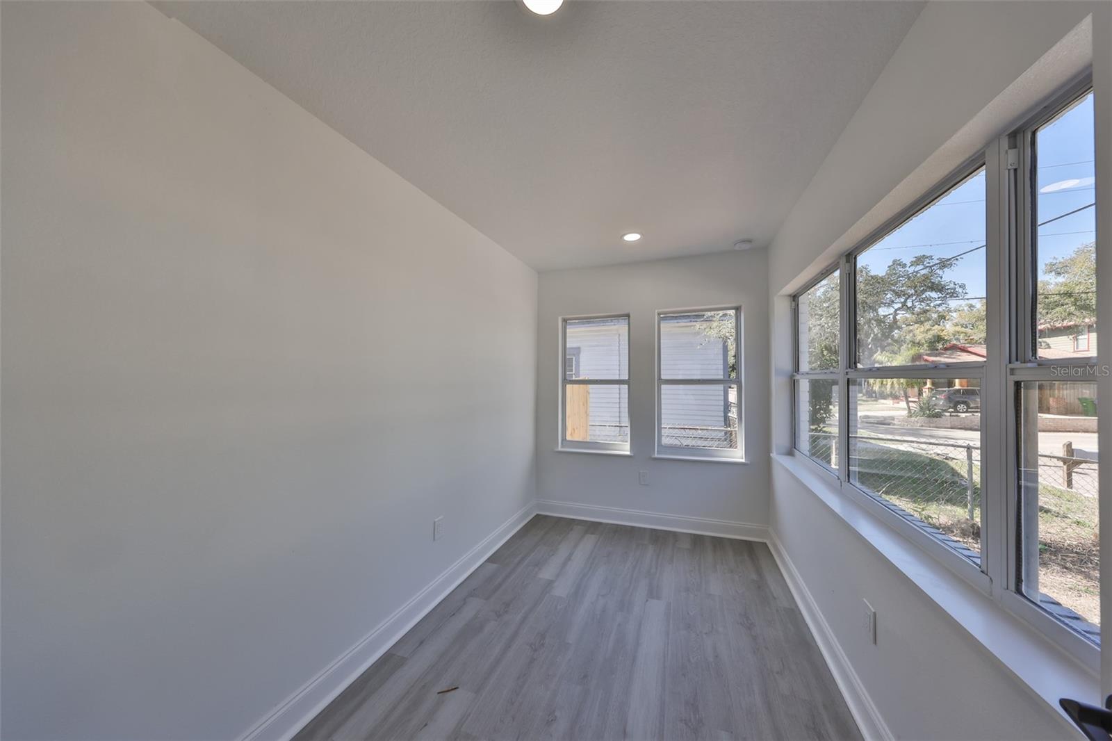 Image 14 of 58 For 1303 New Orleans Avenue