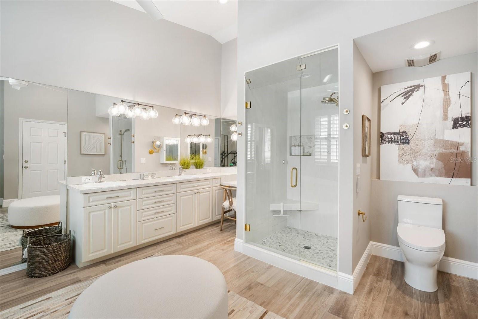 Image 16 of 41 For 124 13th Avenue