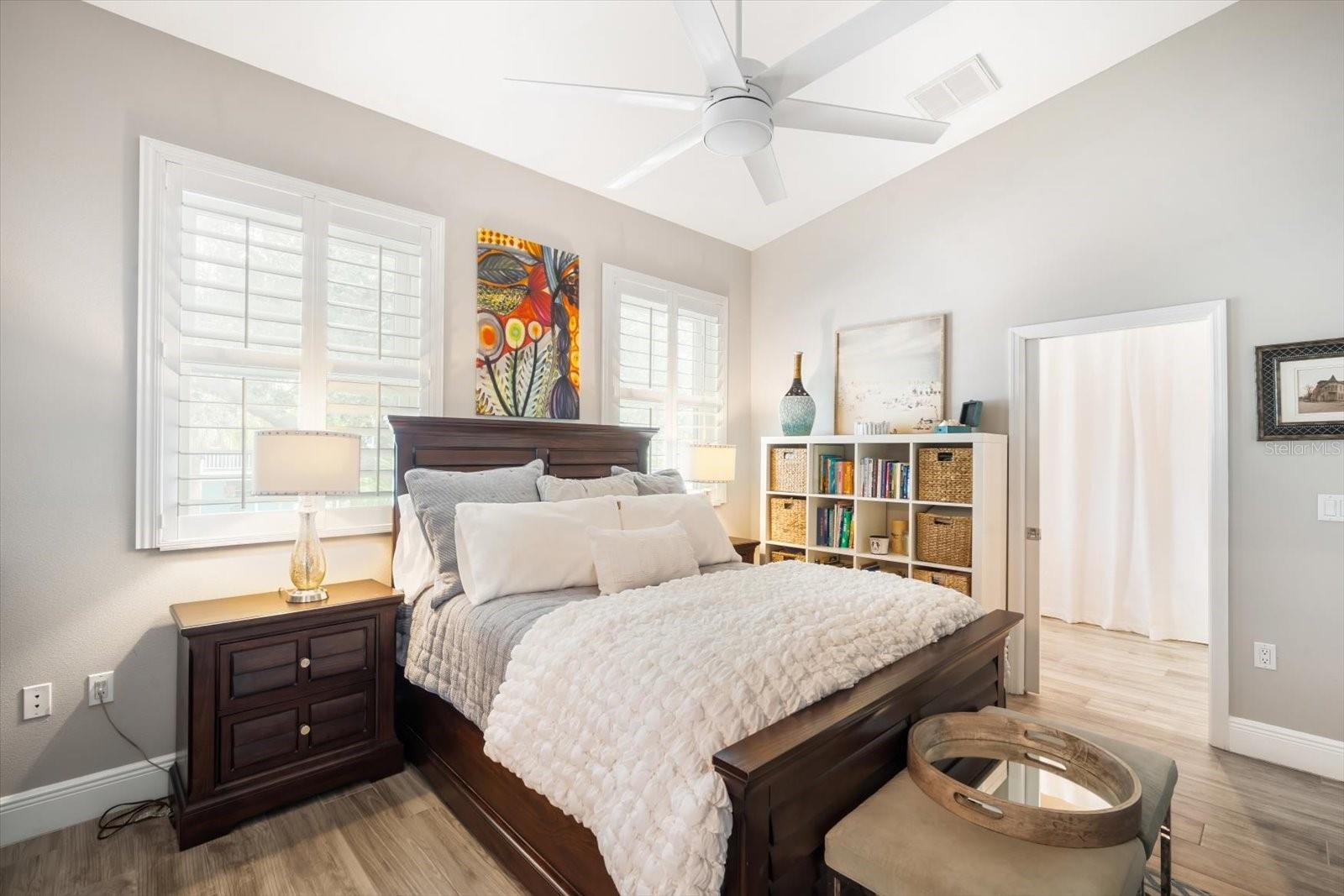 Image 19 of 41 For 124 13th Avenue