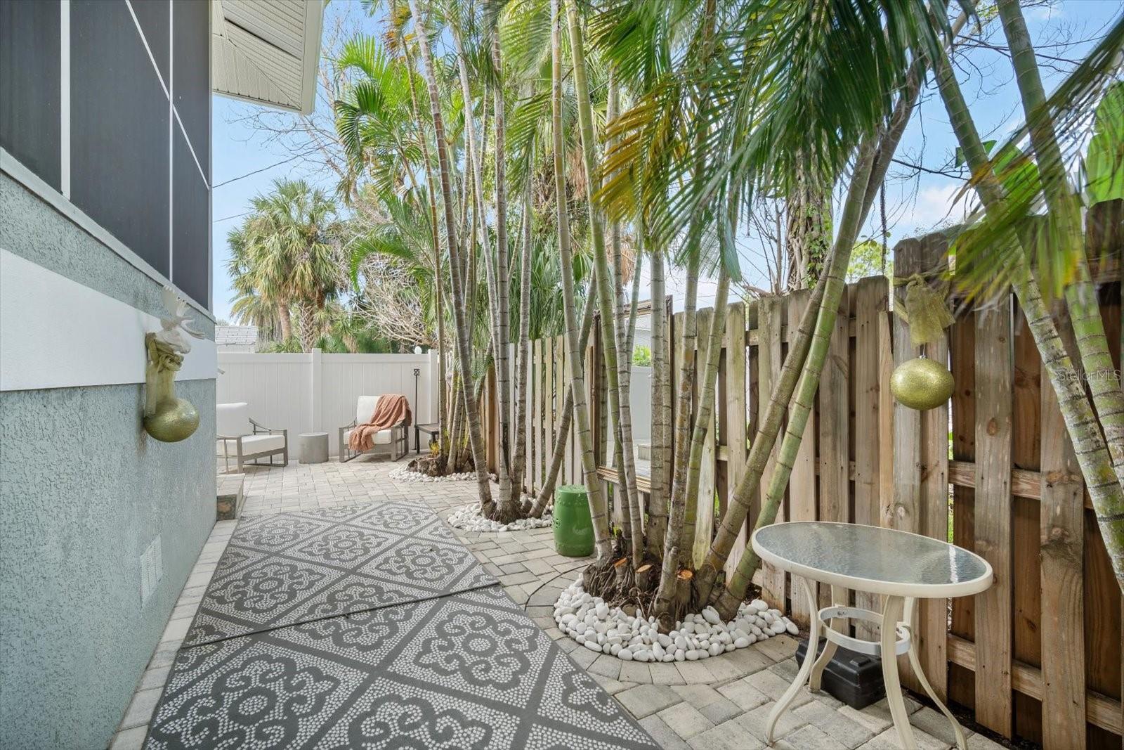 Image 27 of 41 For 124 13th Avenue