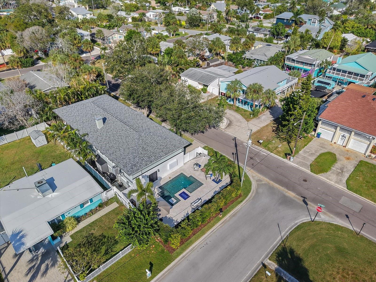 Image 28 of 41 For 124 13th Avenue