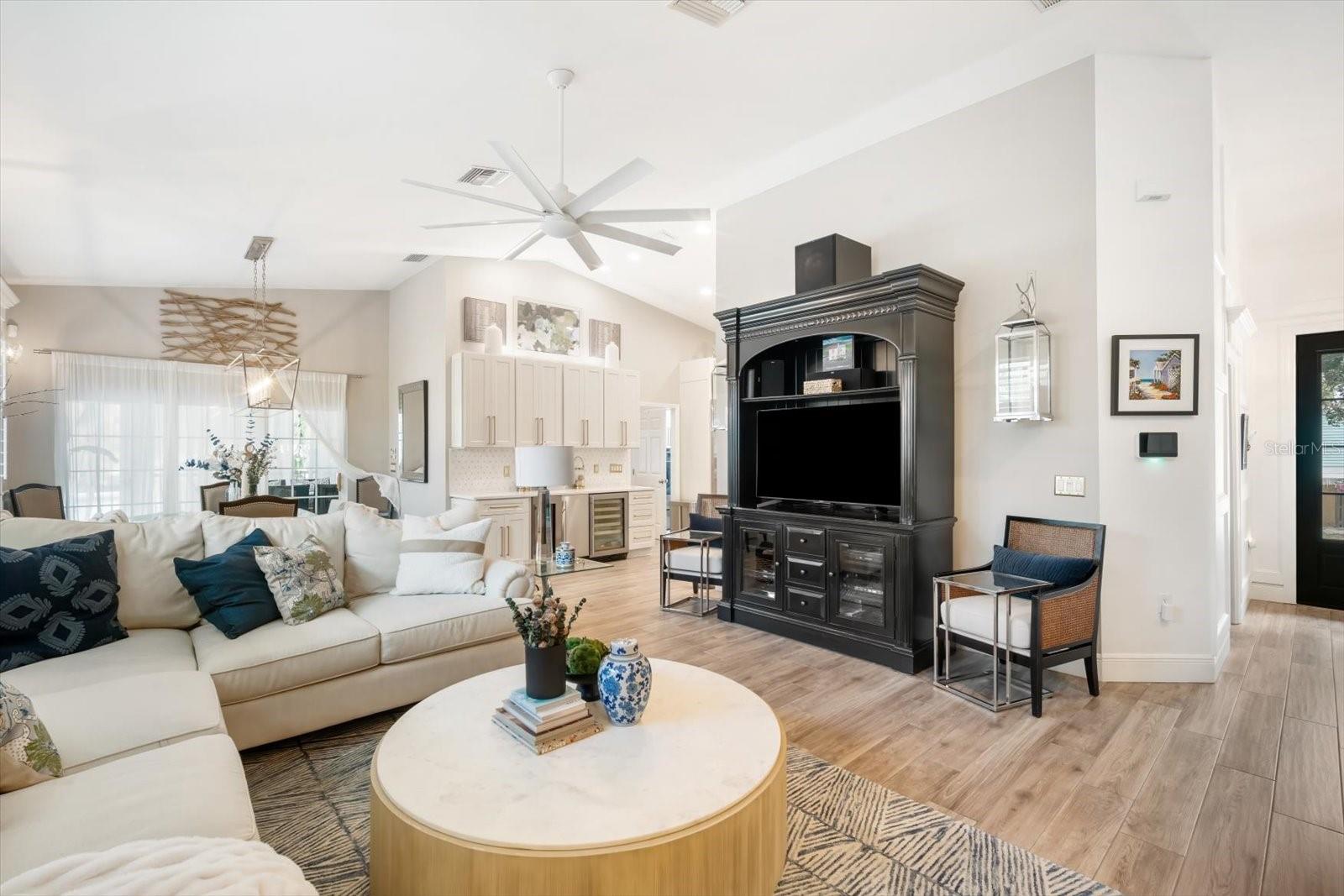 Image 9 of 41 For 124 13th Avenue