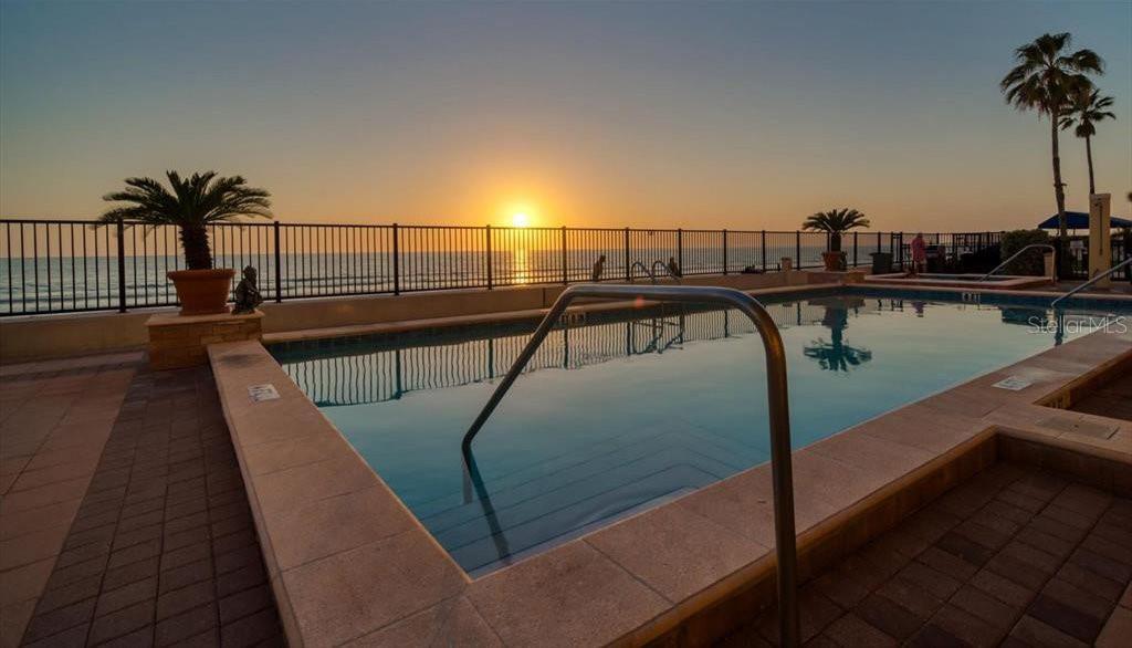 Image 41 of 59 For 16750 Gulf Boulevard 214