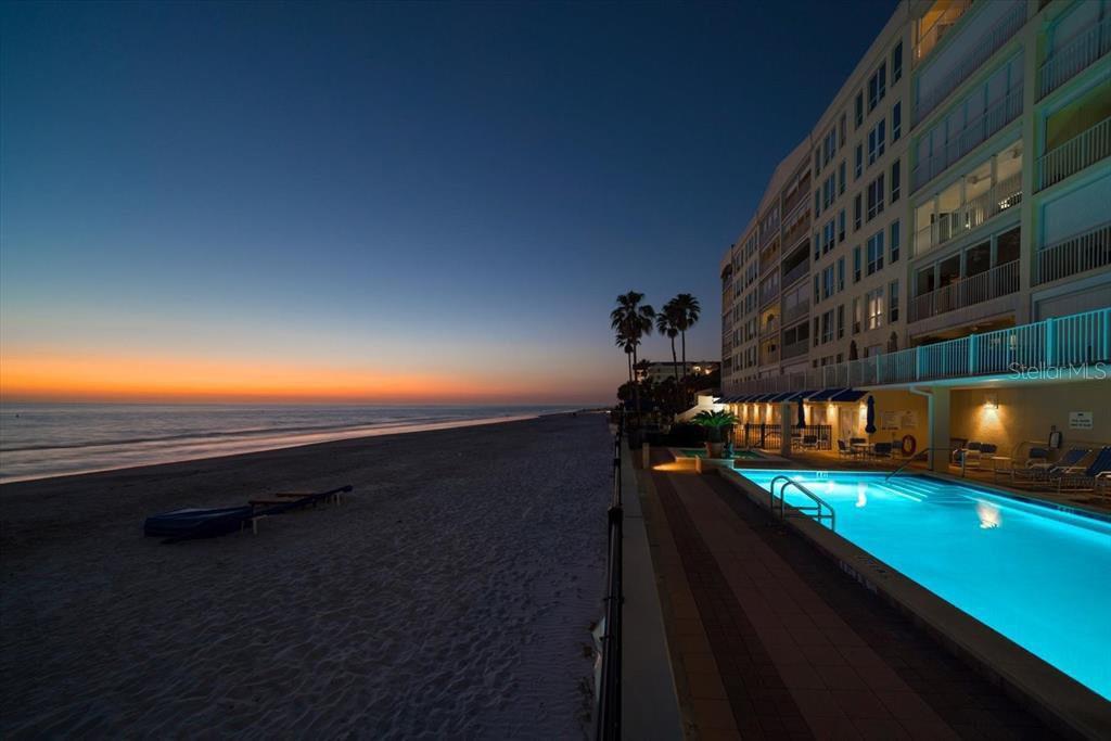 Image 46 of 59 For 16750 Gulf Boulevard 214