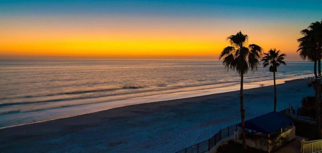 Image 48 of 59 For 16750 Gulf Boulevard 214