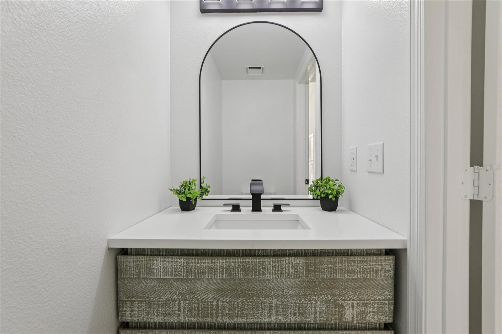 Image 16 of 49 For 3032 Bloomsbury Drive