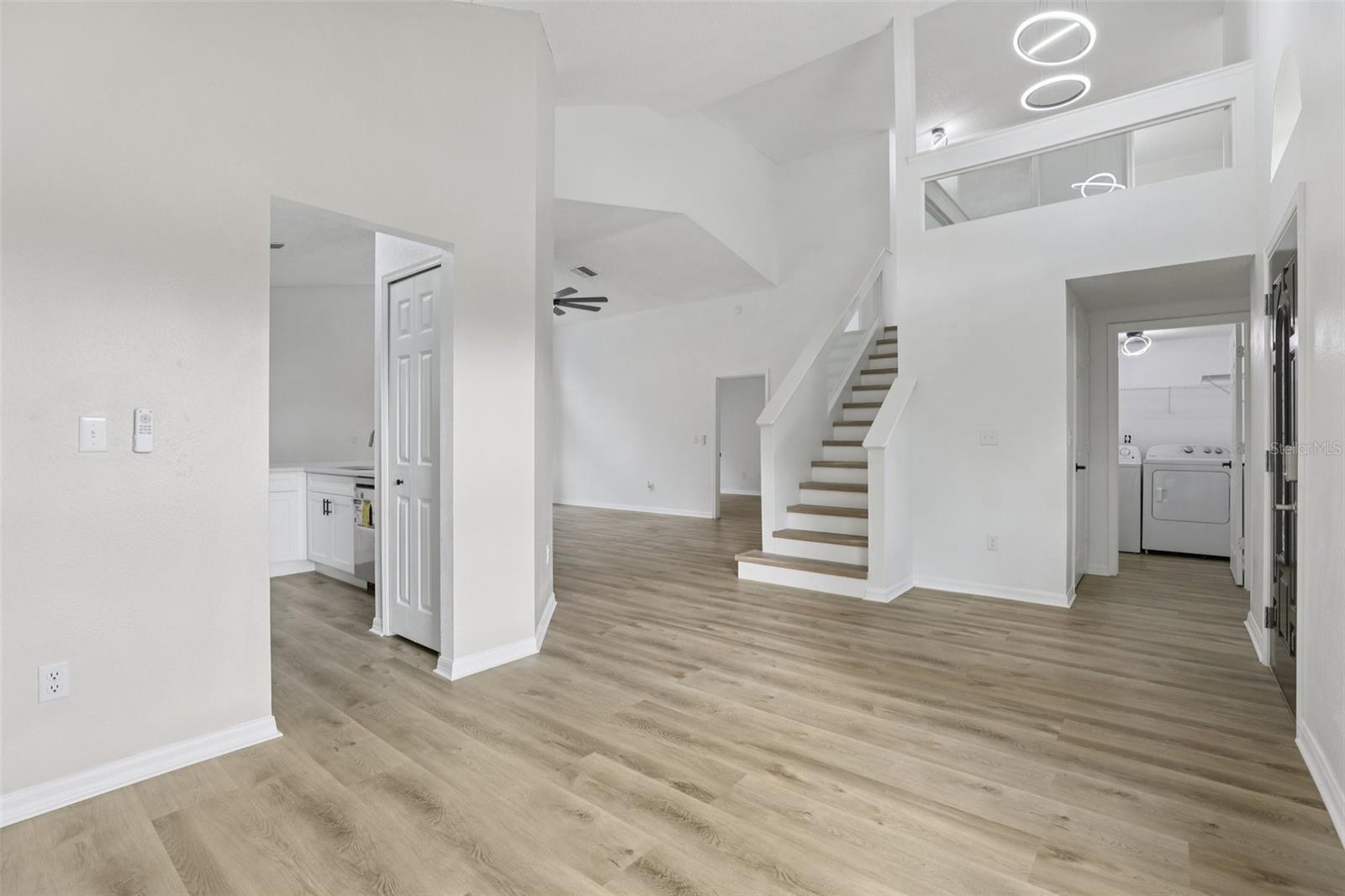 Image 18 of 49 For 3032 Bloomsbury Drive