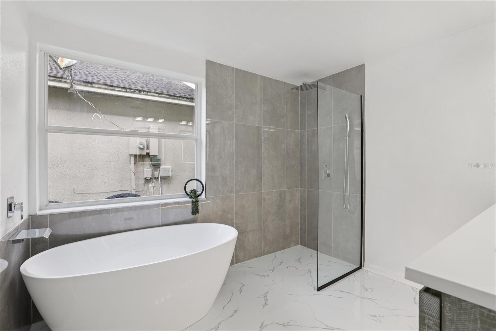 Image 20 of 49 For 3032 Bloomsbury Drive