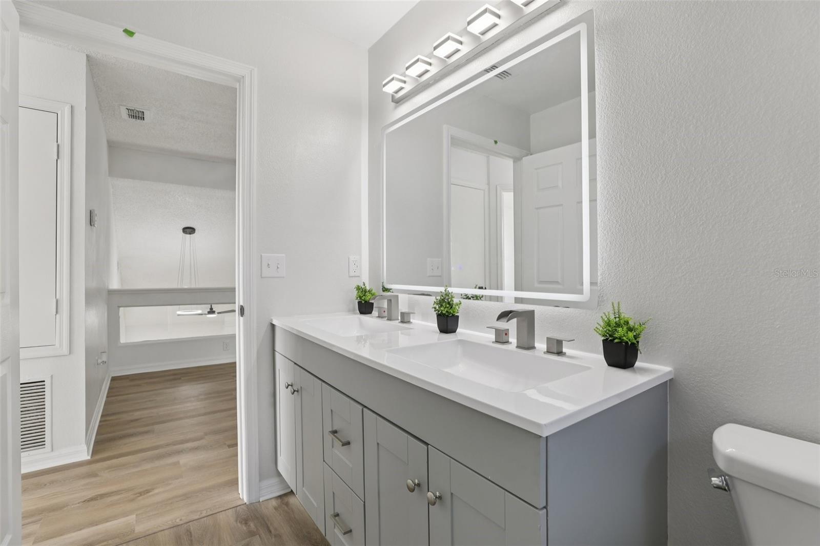 Image 27 of 49 For 3032 Bloomsbury Drive