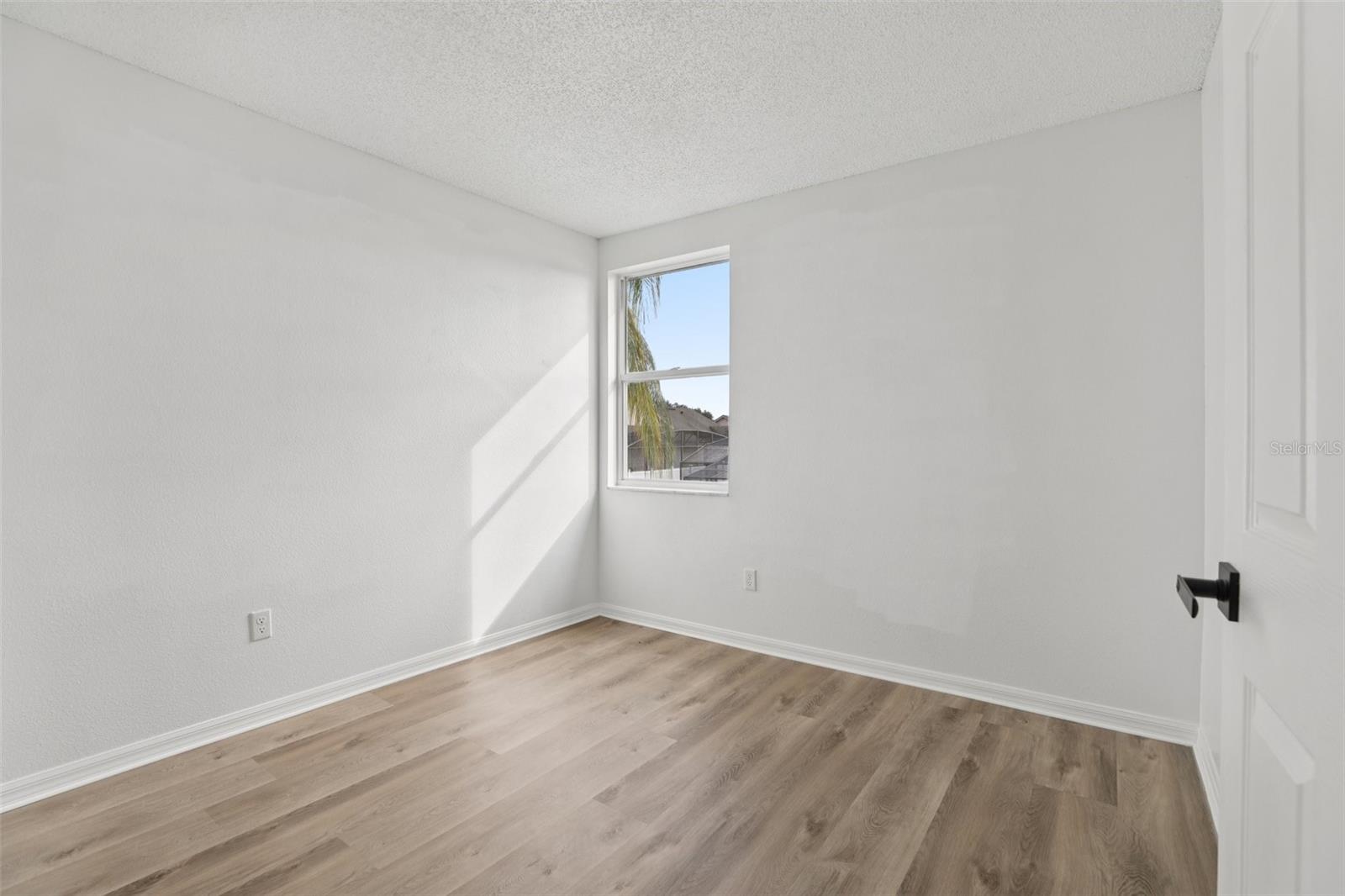 Image 29 of 49 For 3032 Bloomsbury Drive