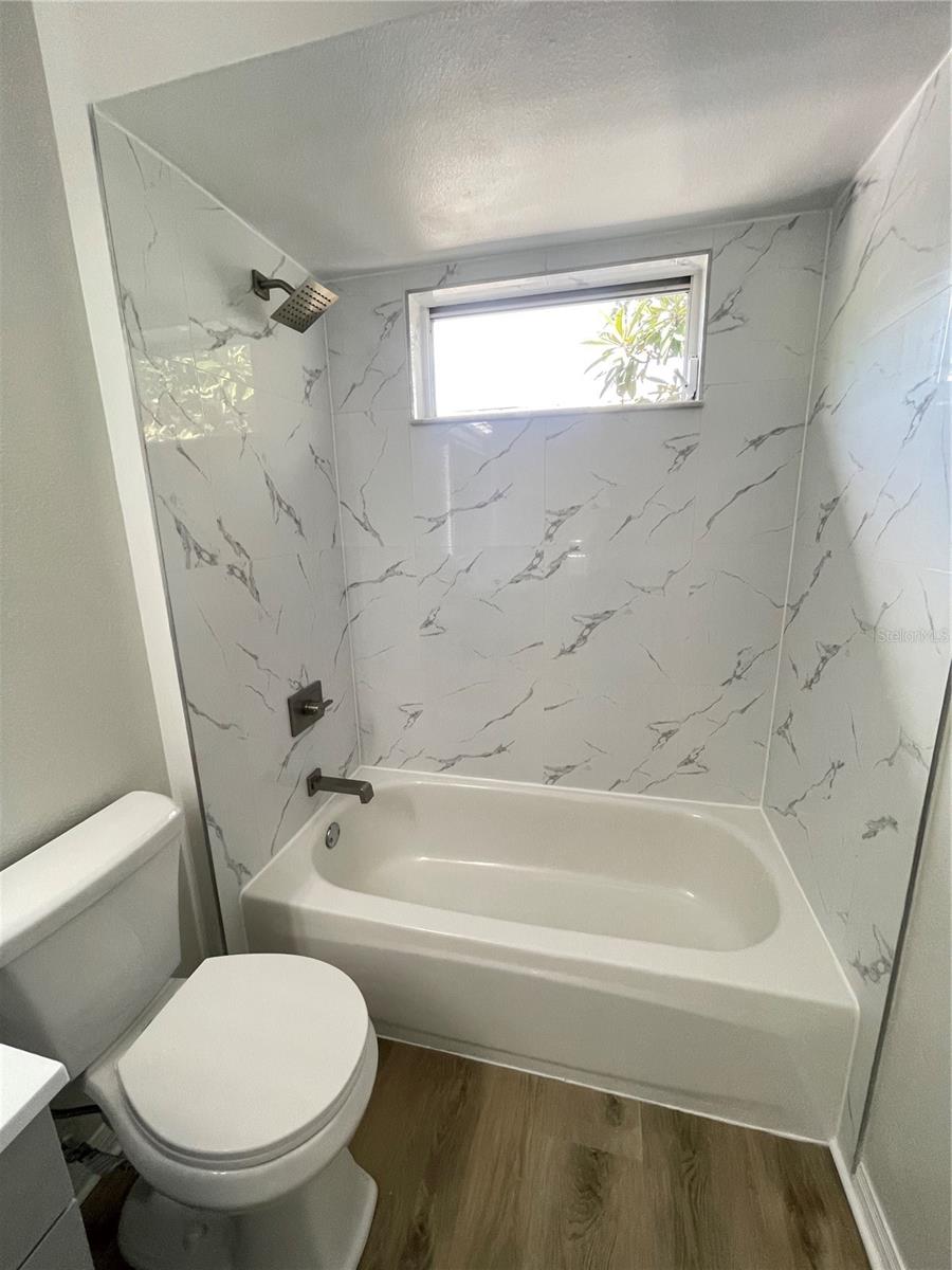 Image 40 of 49 For 3032 Bloomsbury Drive