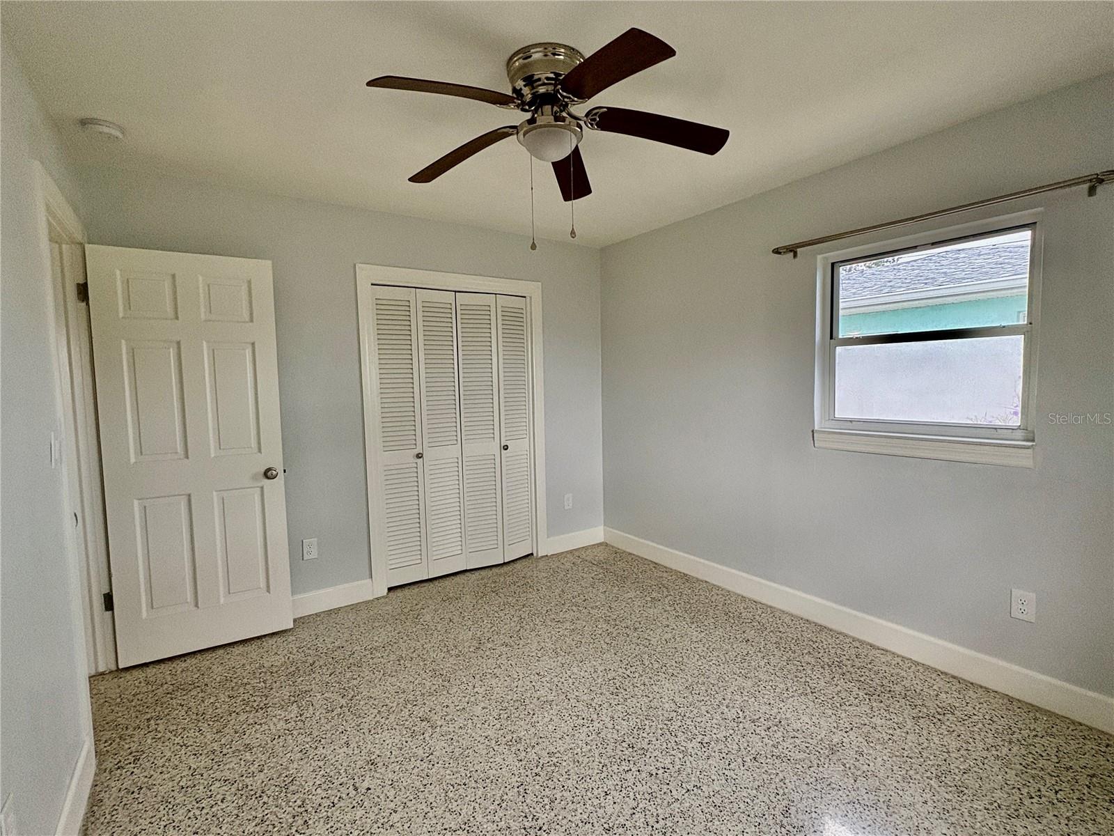 Image 14 of 28 For 0941 Palm Drive