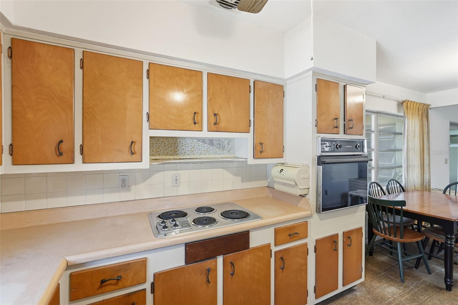 Image 18 of 31 For 1523 Fredrica Avenue