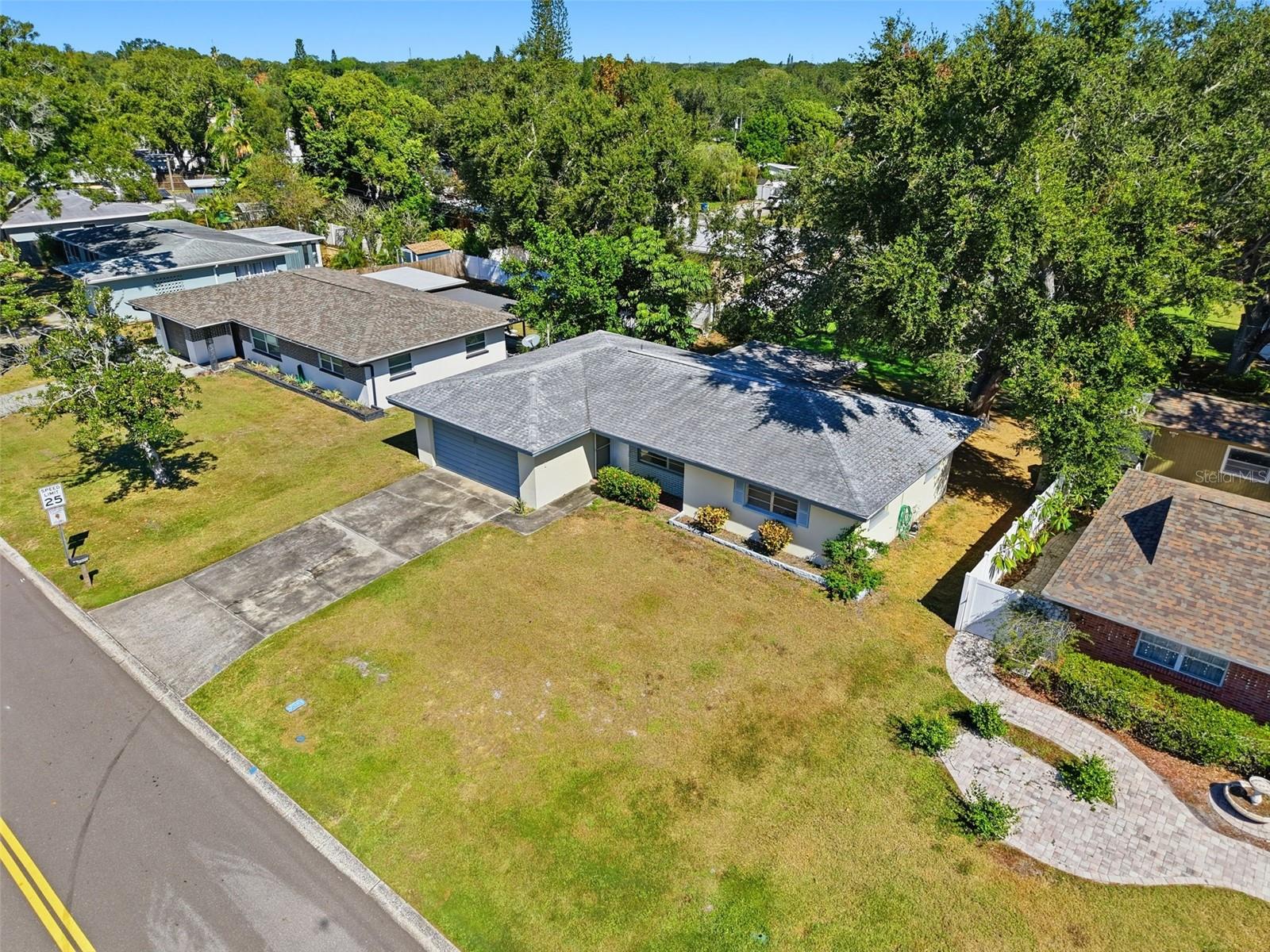 Image 2 of 31 For 1523 Fredrica Avenue