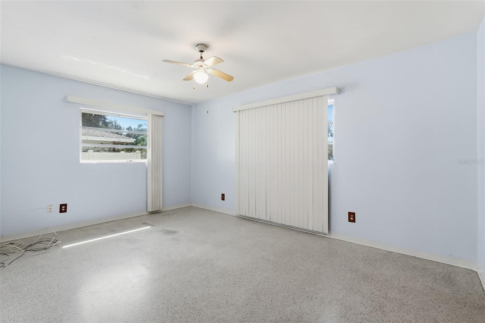 Image 23 of 31 For 1523 Fredrica Avenue