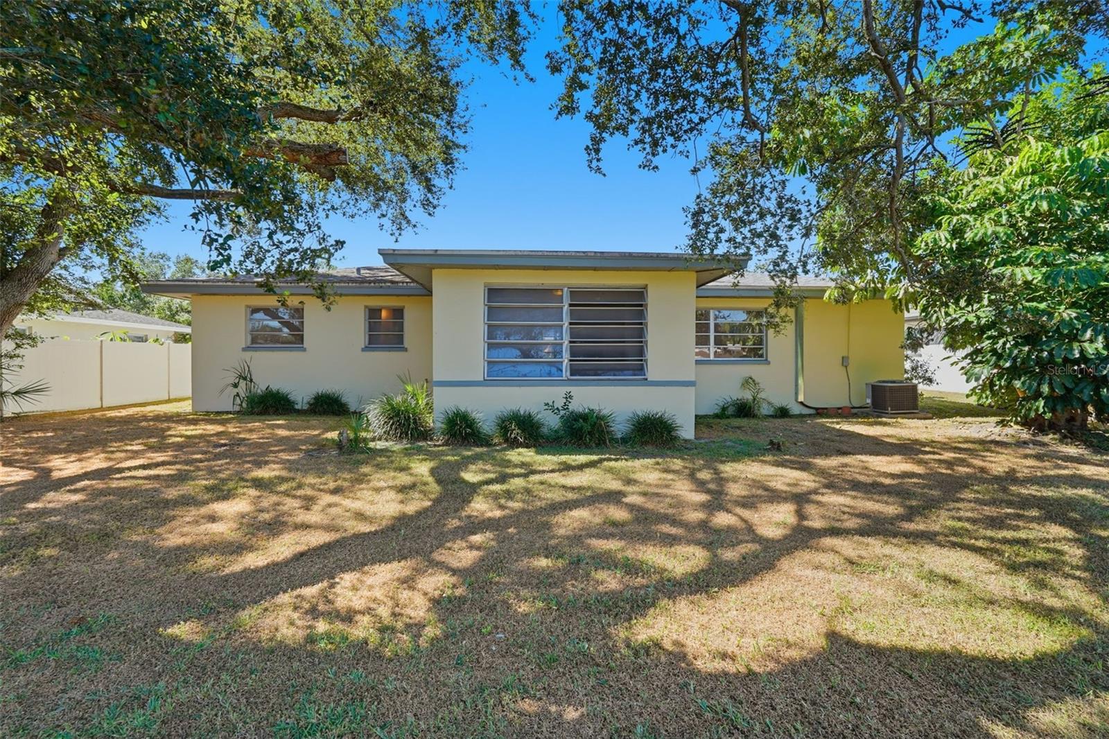 Image 30 of 31 For 1523 Fredrica Avenue