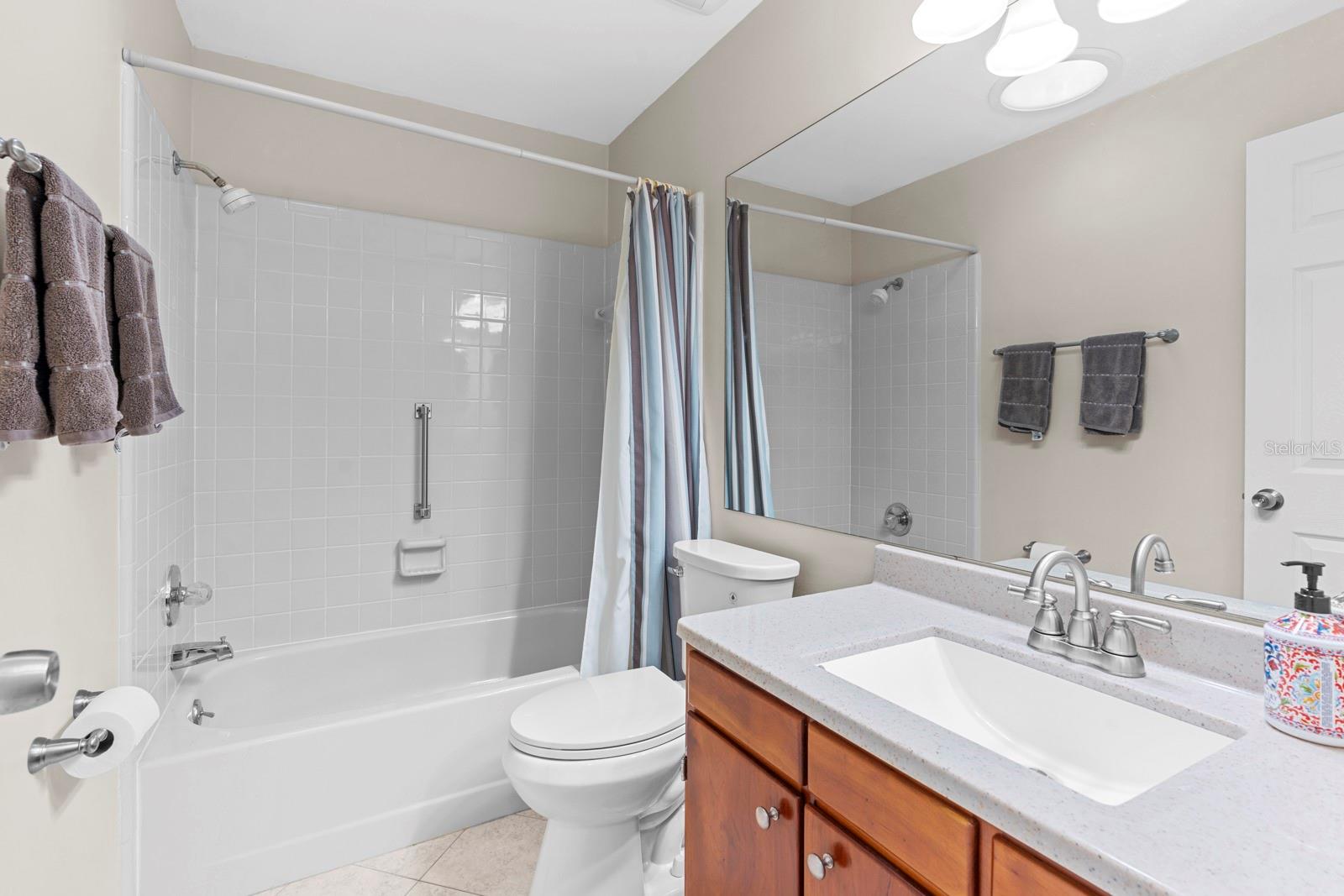 Image 13 of 43 For 302 Stroll Lane