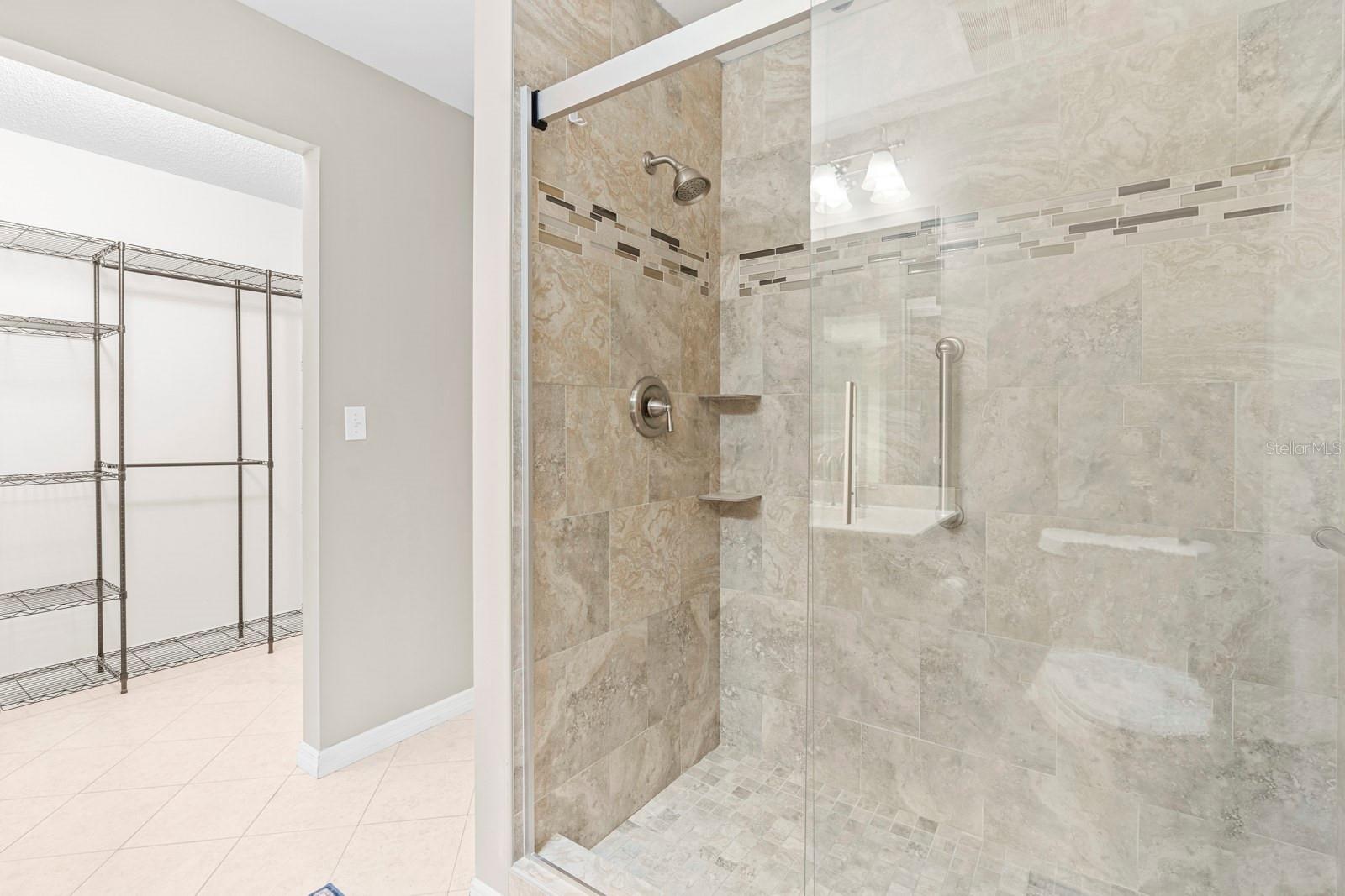 Image 20 of 43 For 302 Stroll Lane