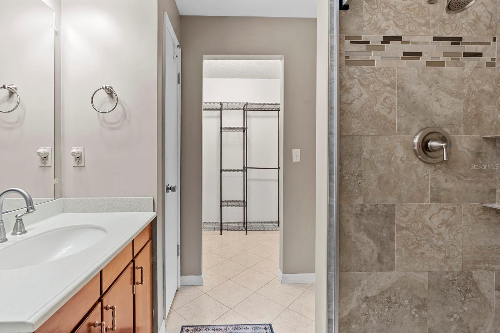 Image 23 of 43 For 302 Stroll Lane