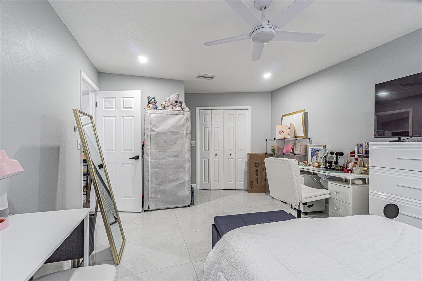 Image 18 of 30 For 3482 Dow Lane