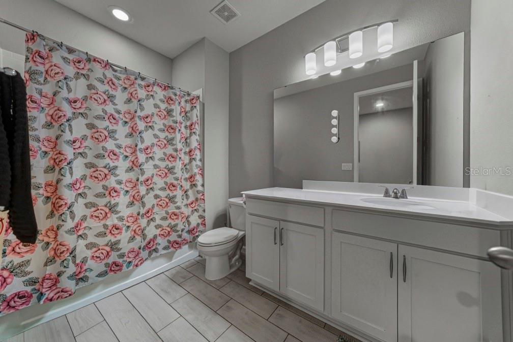 Image 9 of 14 For 295 Lake Smart Circle