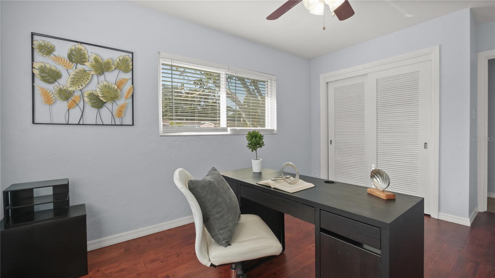 Image 19 of 38 For 5836 18th Avenue S