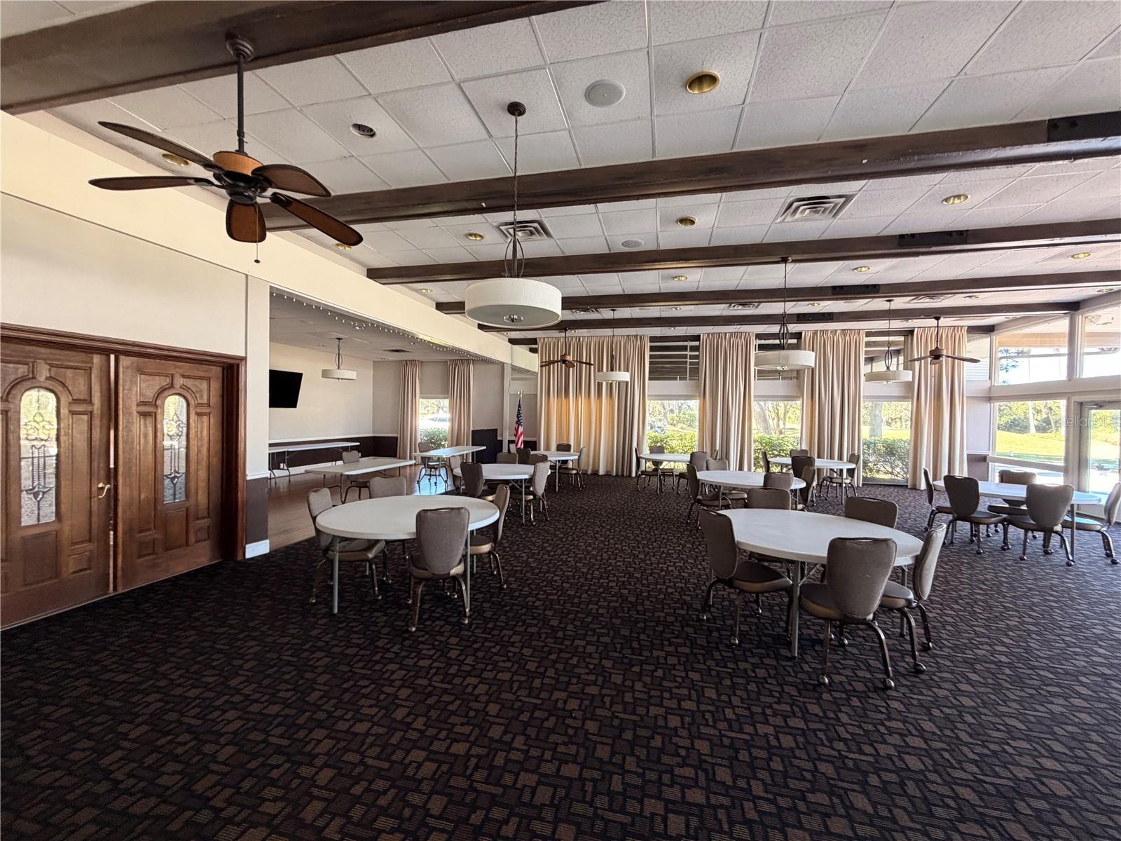 Image 28 of 35 For 2614 Cove Cay Drive 406