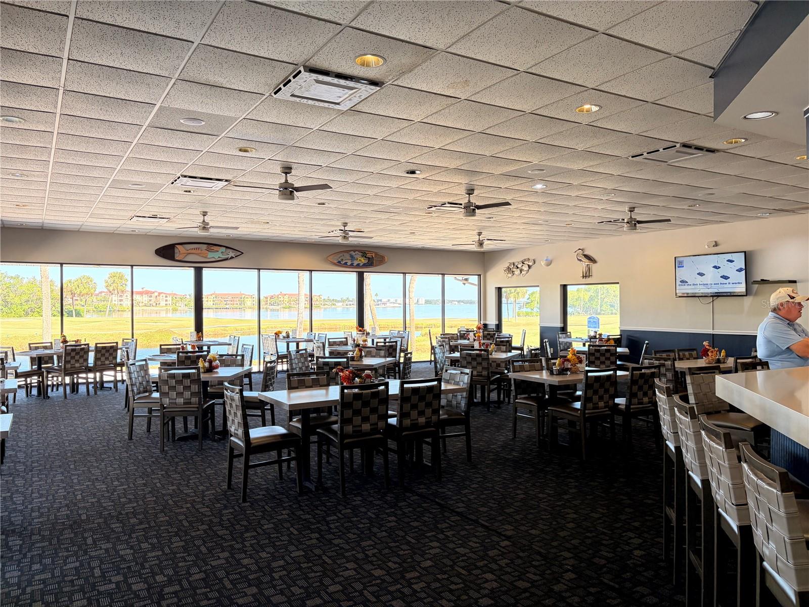 Image 29 of 35 For 2614 Cove Cay Drive 406