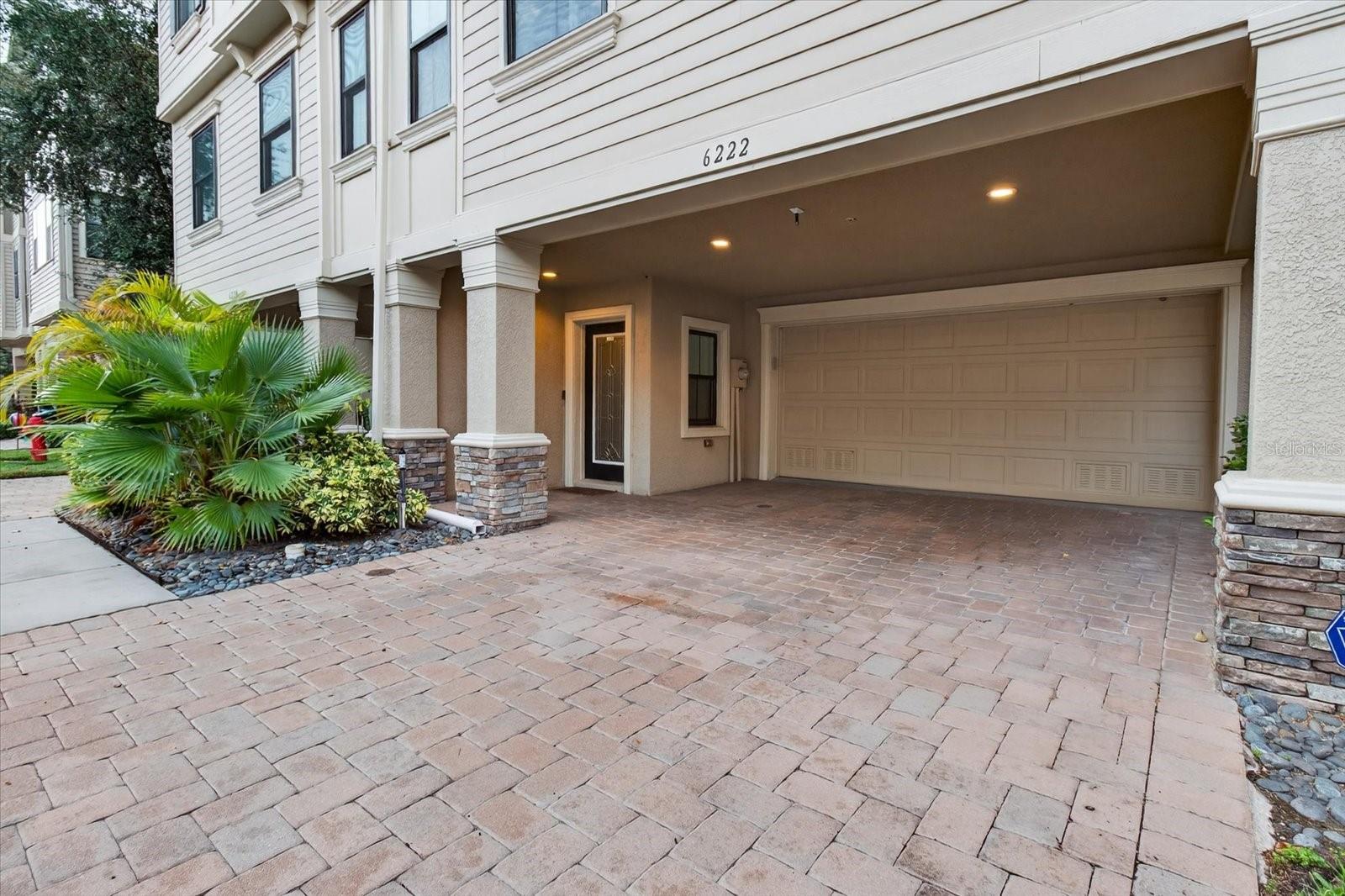 Image 5 of 44 For 6222 Anhinga Place