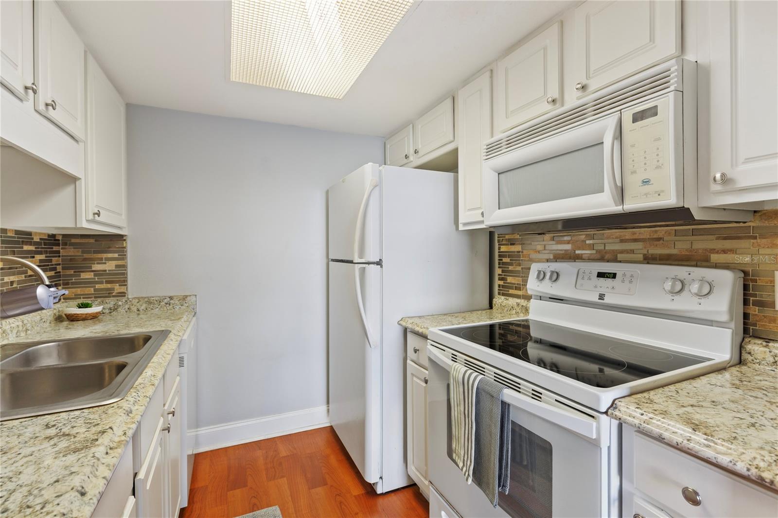 Image 9 of 32 For 4611 North B Street 238