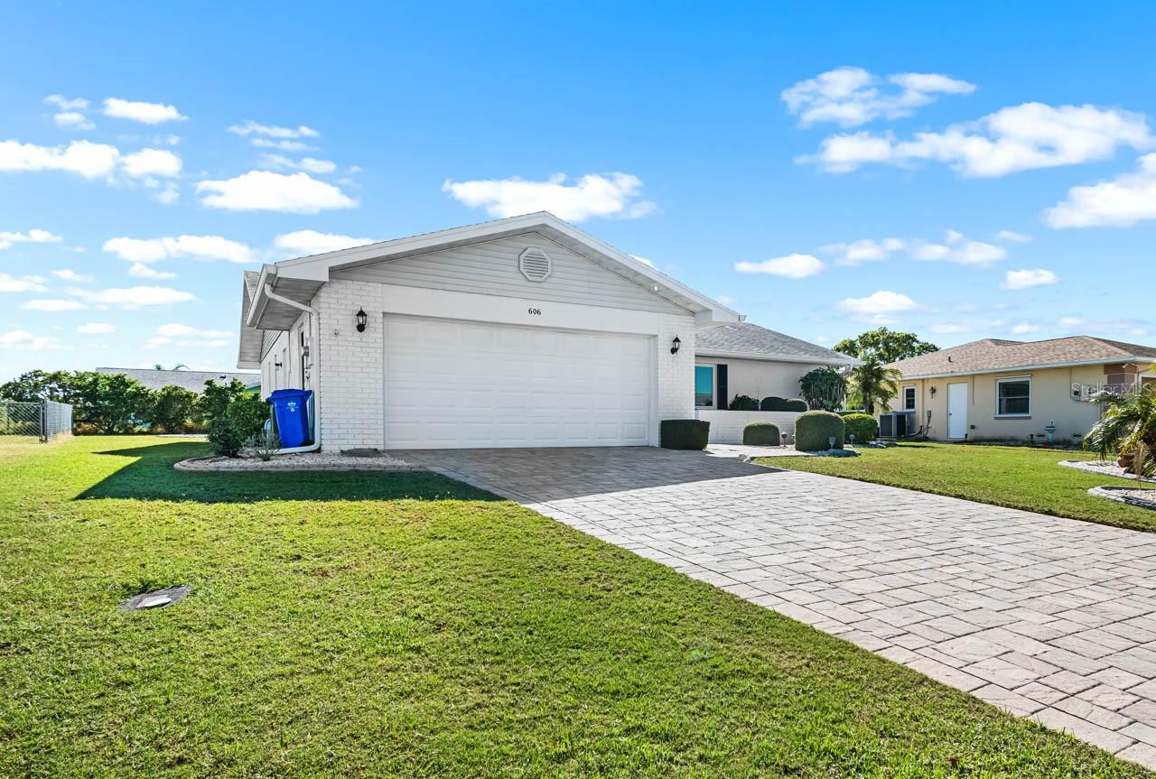 Image 2 of 45 For 606 Fort Duquesna Drive