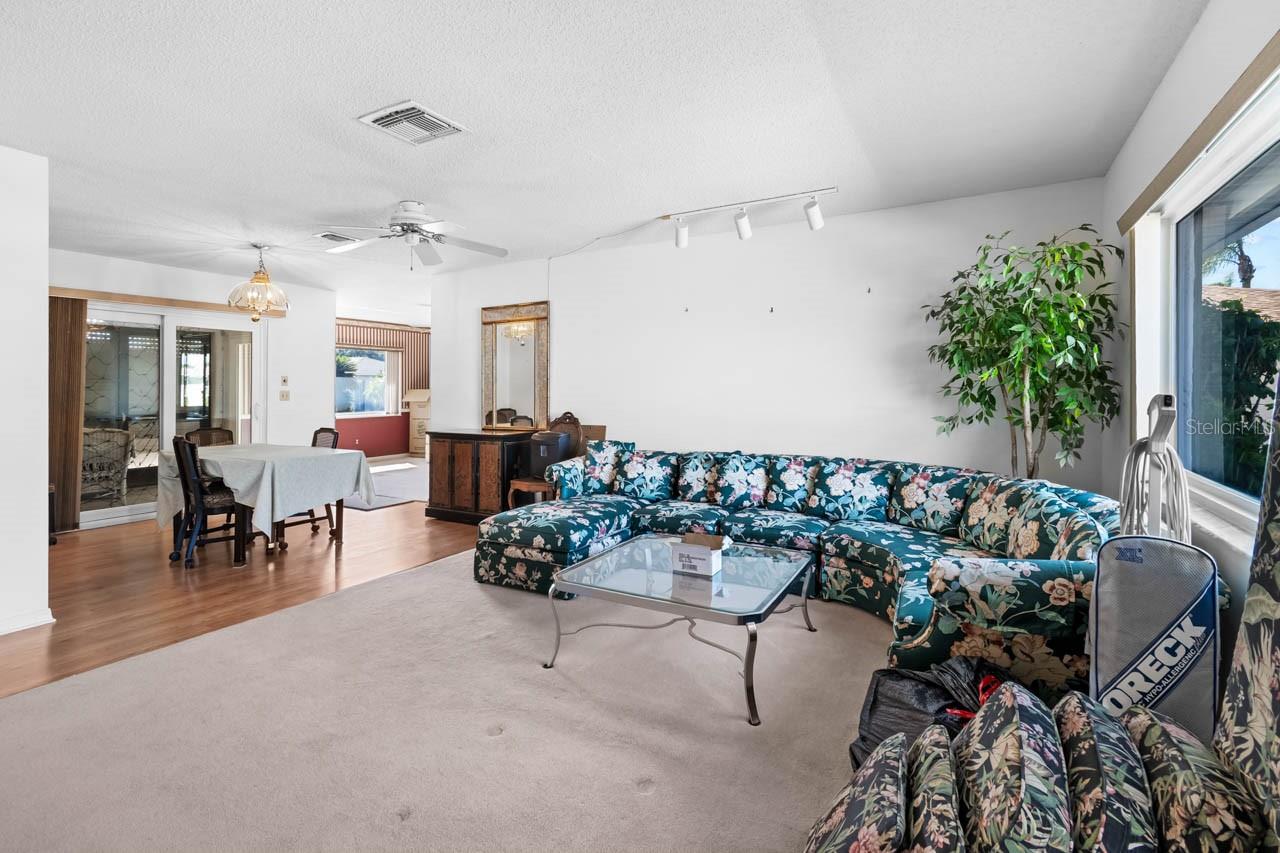 Image 7 of 45 For 606 Fort Duquesna Drive