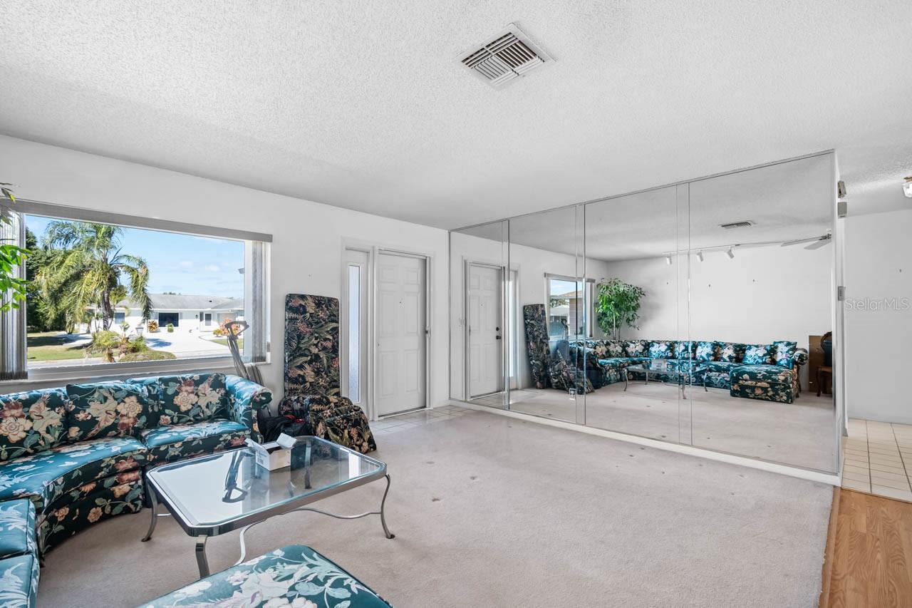 Image 9 of 45 For 606 Fort Duquesna Drive