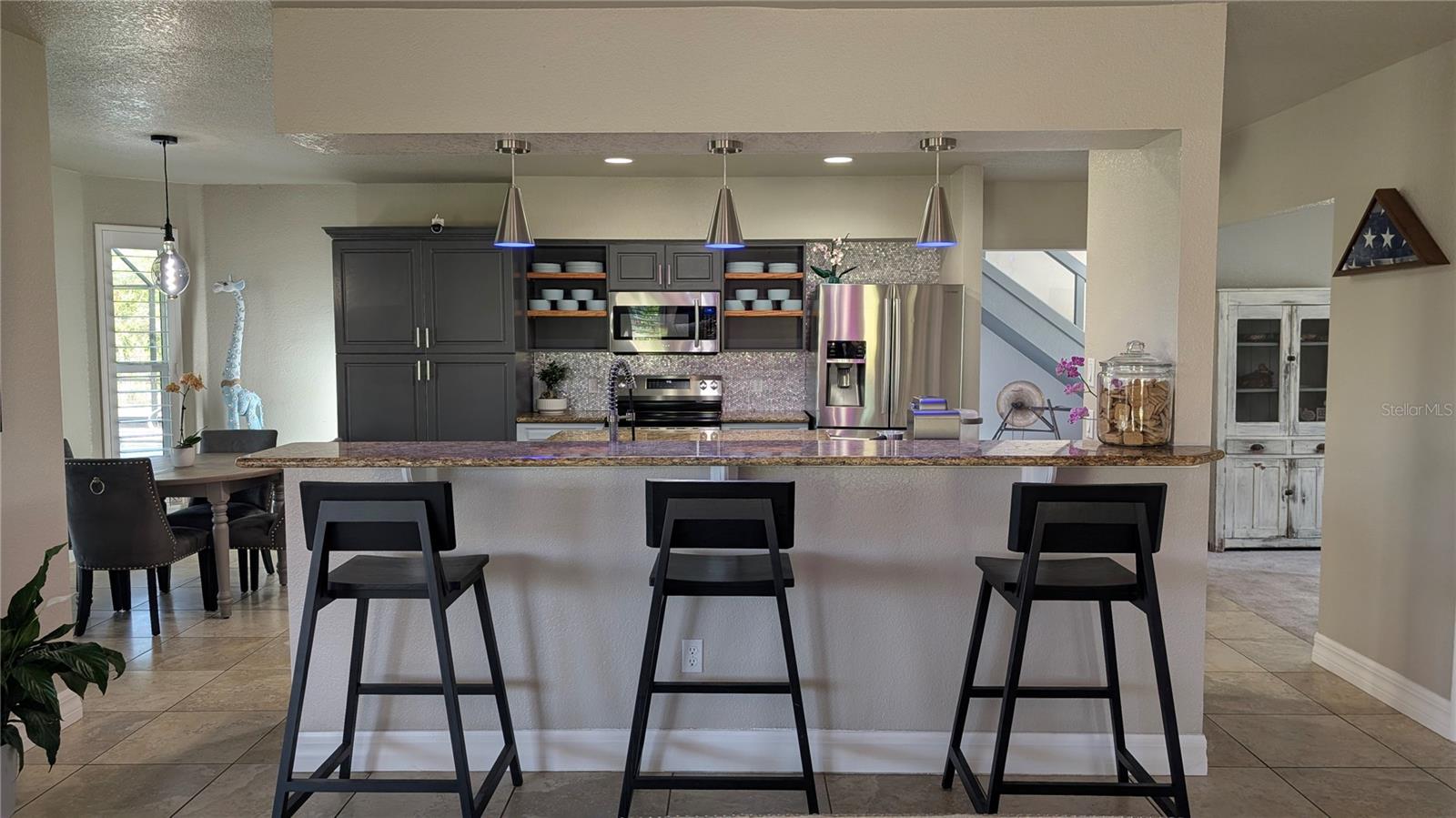 Image 13 of 55 For 384 Viedma Street