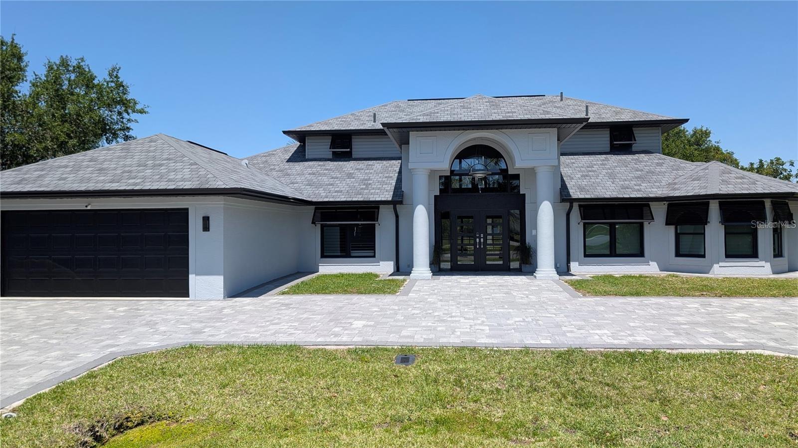 Image 2 of 55 For 384 Viedma Street