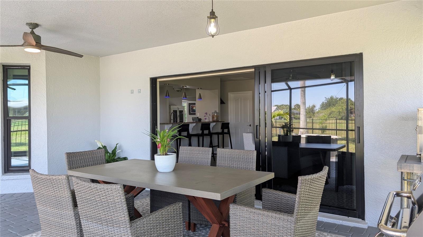 Image 22 of 55 For 384 Viedma Street