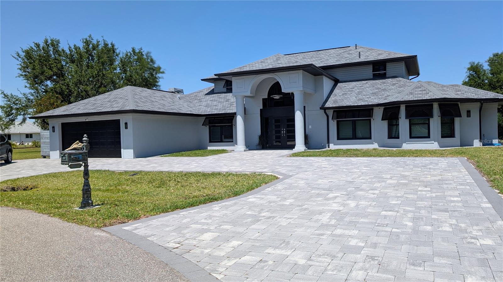 Image 45 of 55 For 384 Viedma Street