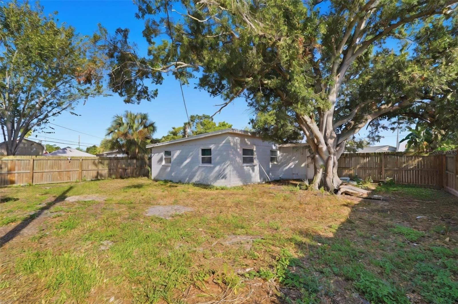 Image 25 of 27 For 8148 Bayou Drive