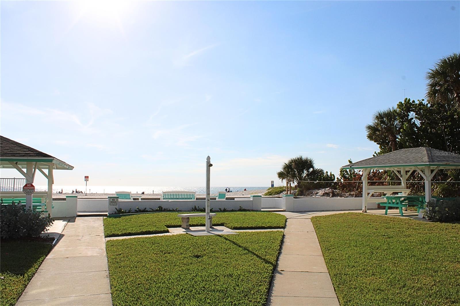 Image 19 of 28 For 951 182nd Avenue E