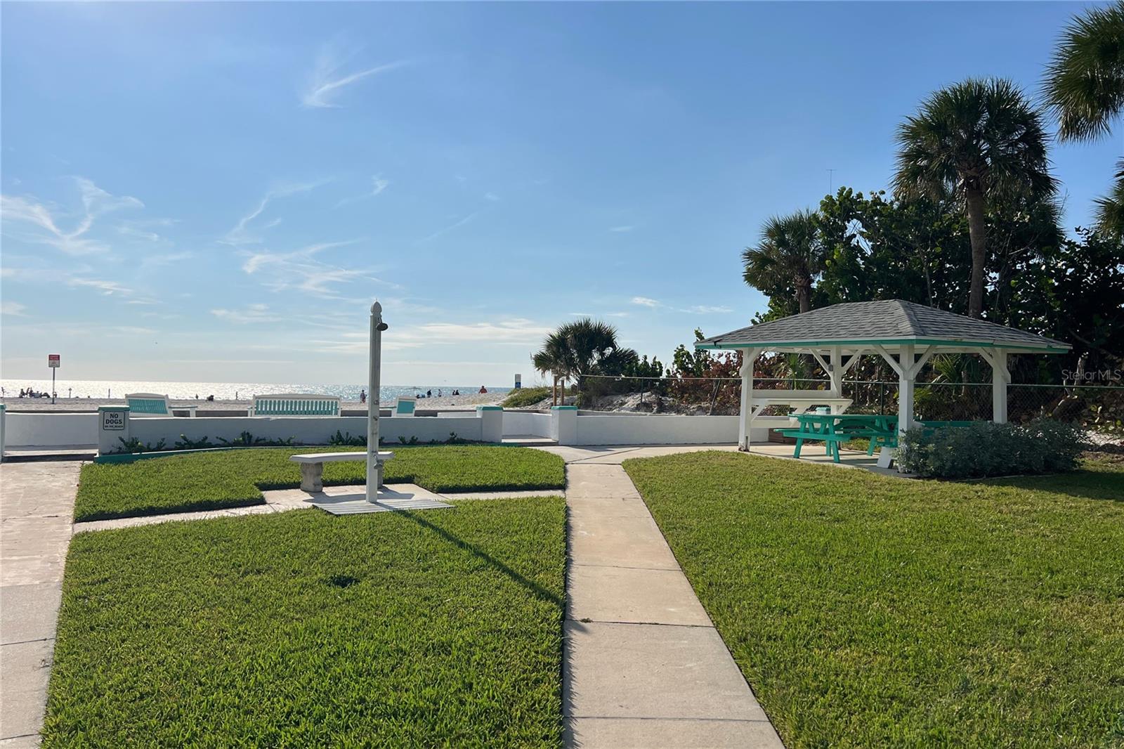 Image 20 of 28 For 951 182nd Avenue E