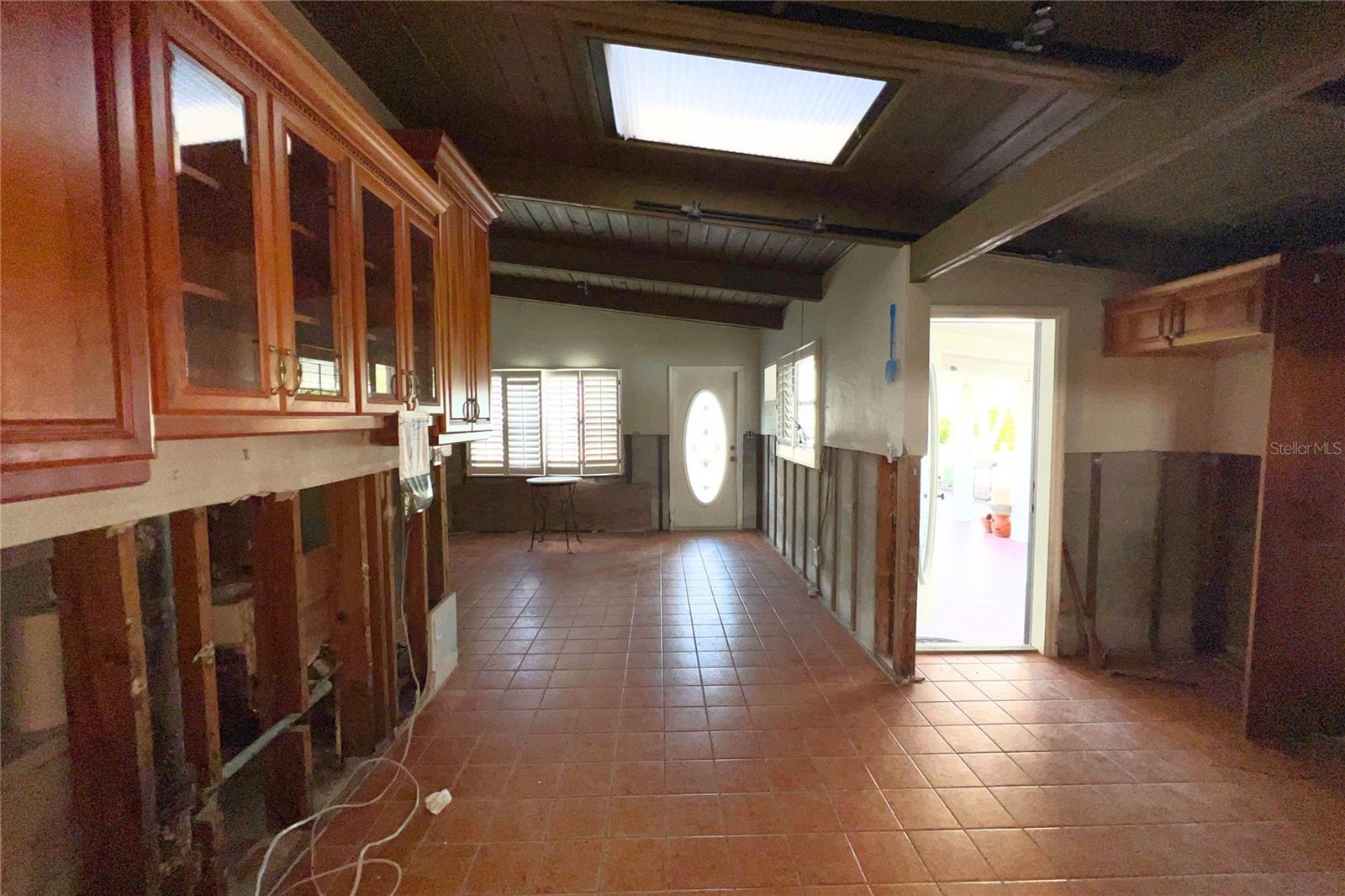 Image 7 of 28 For 951 182nd Avenue E