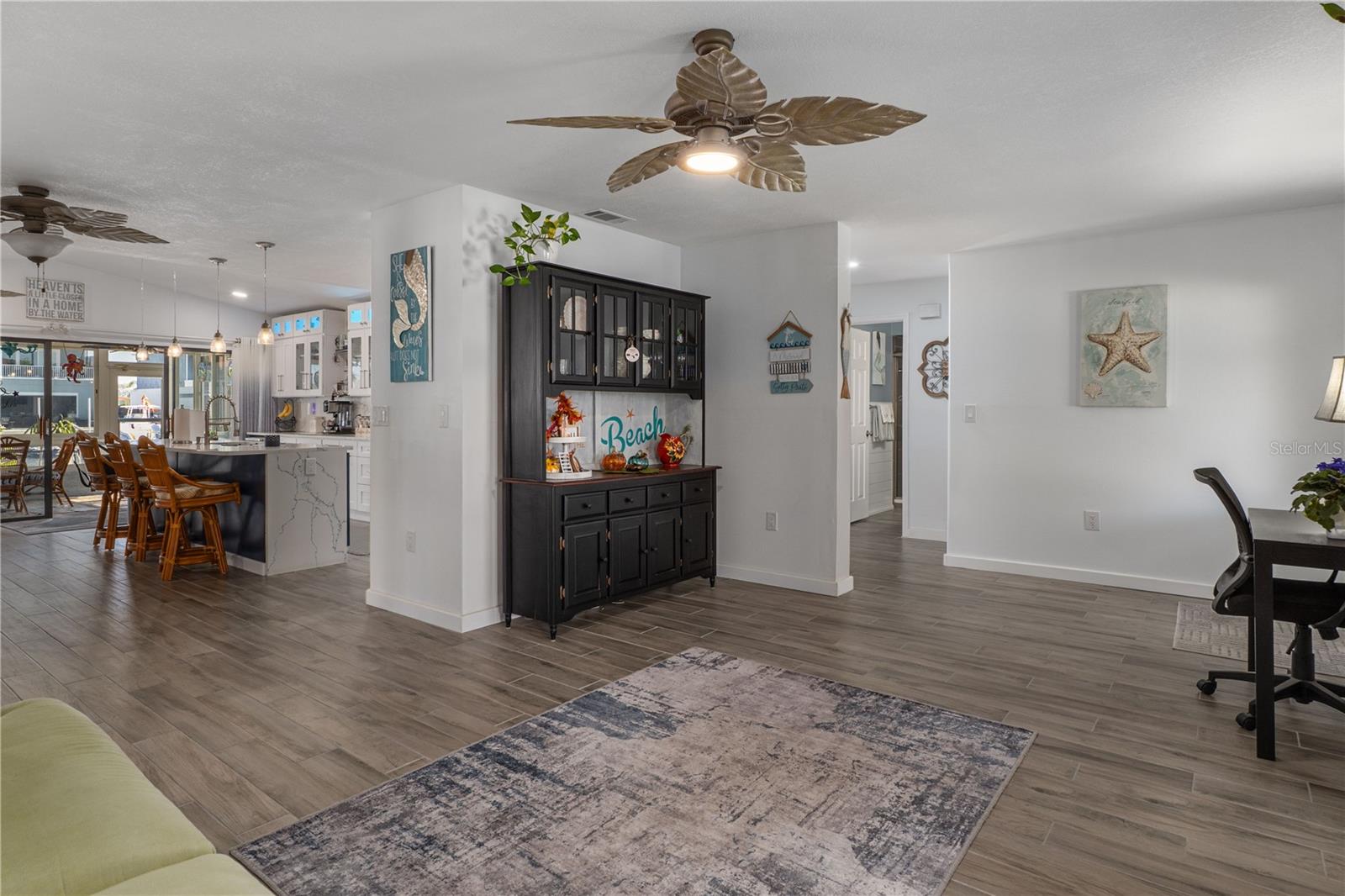 Image 11 of 50 For 4128 Camelia Drive