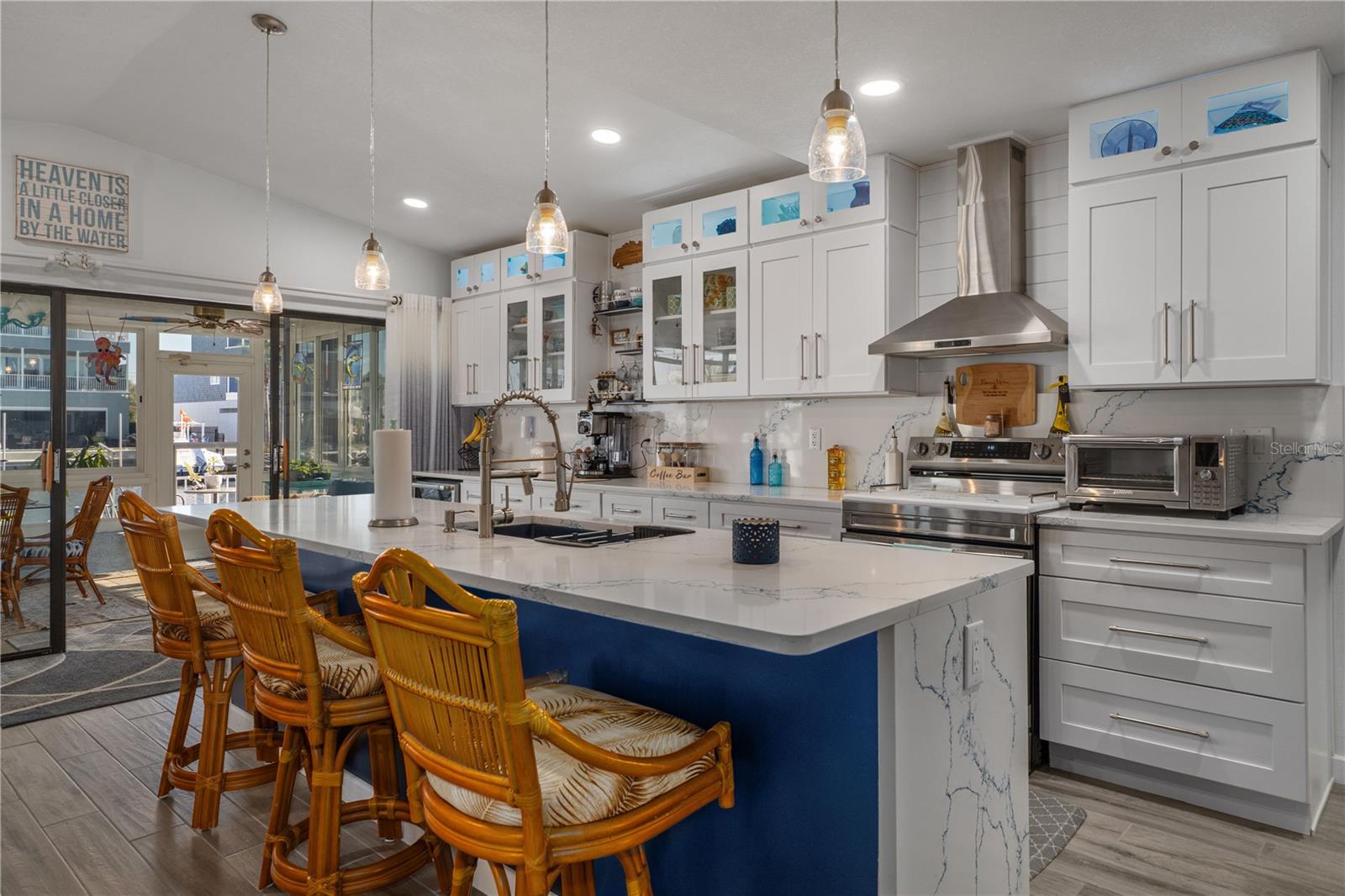 Image 14 of 50 For 4128 Camelia Drive