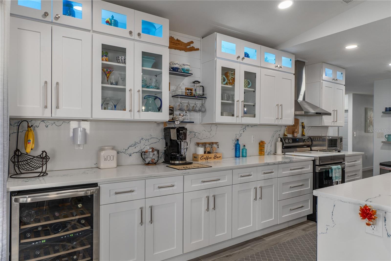 Image 16 of 50 For 4128 Camelia Drive