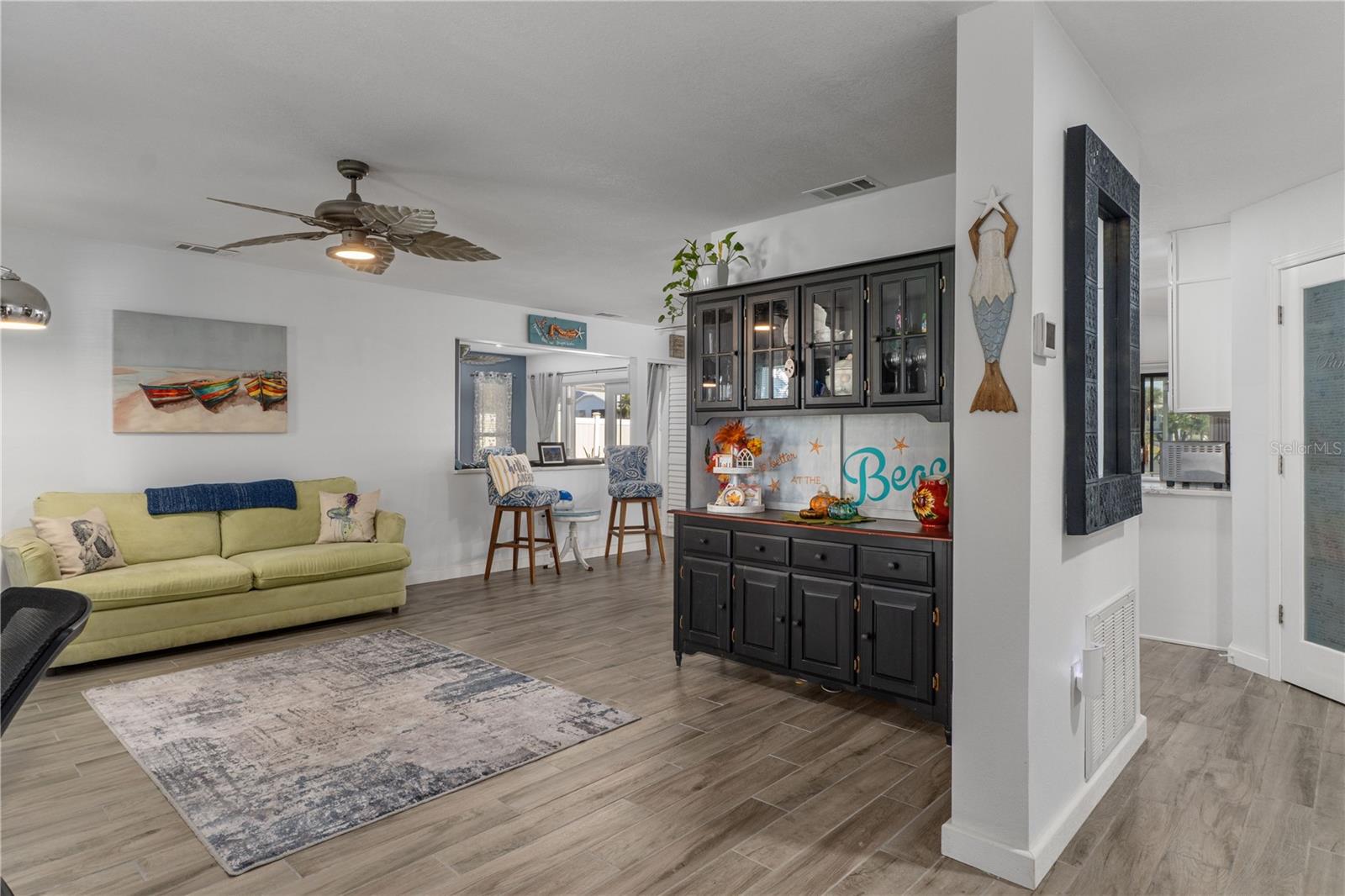 Image 9 of 50 For 4128 Camelia Drive