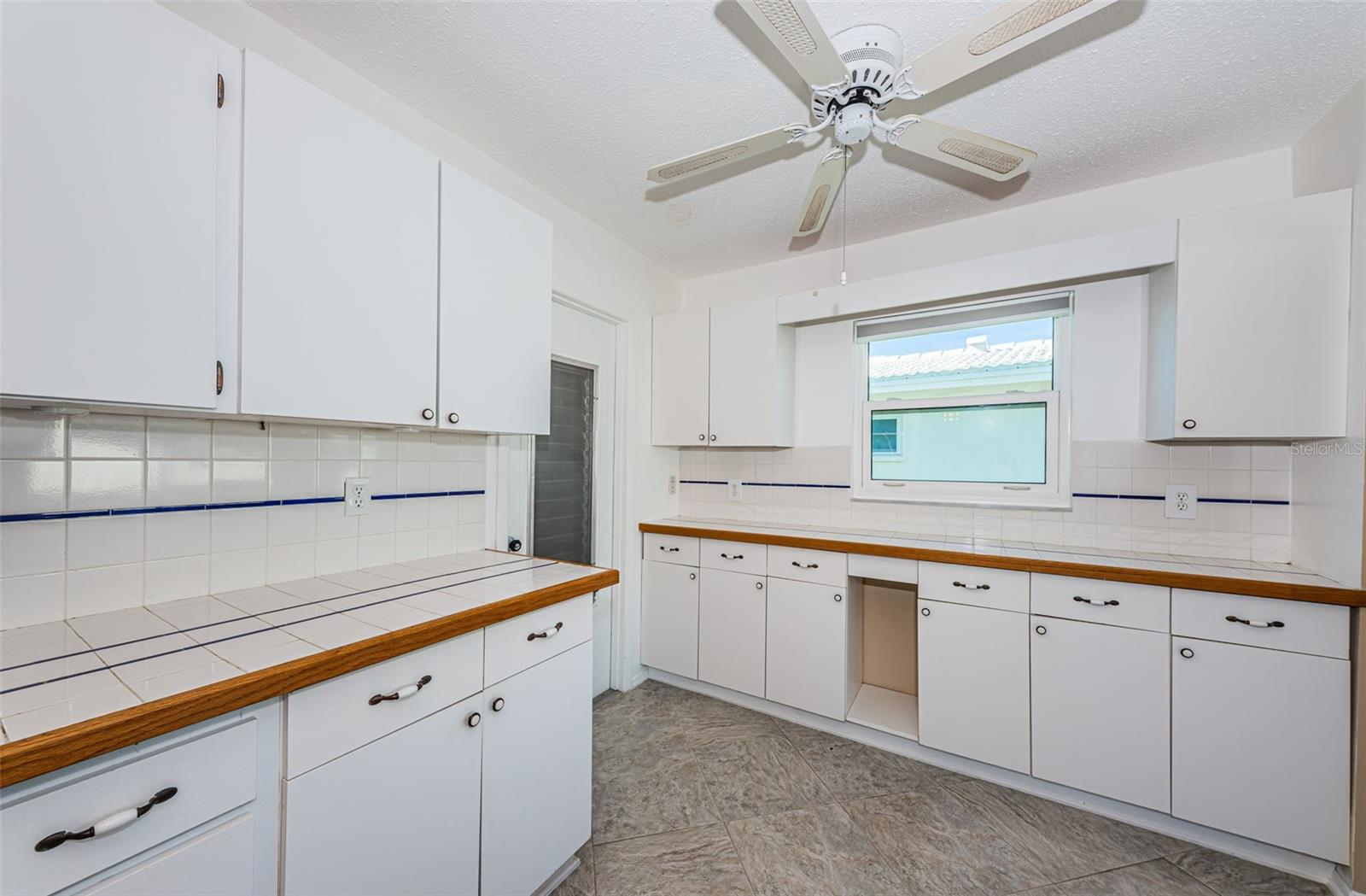 Image 17 of 62 For 3547 100th Terrace N