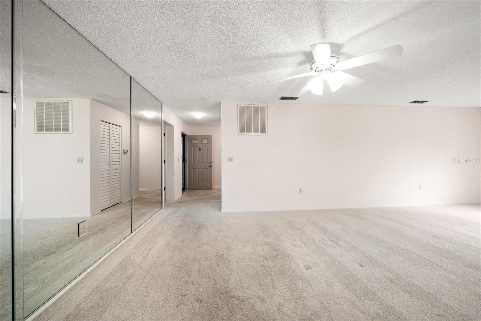 Image 26 of 33 For 6188 80th Street N 210