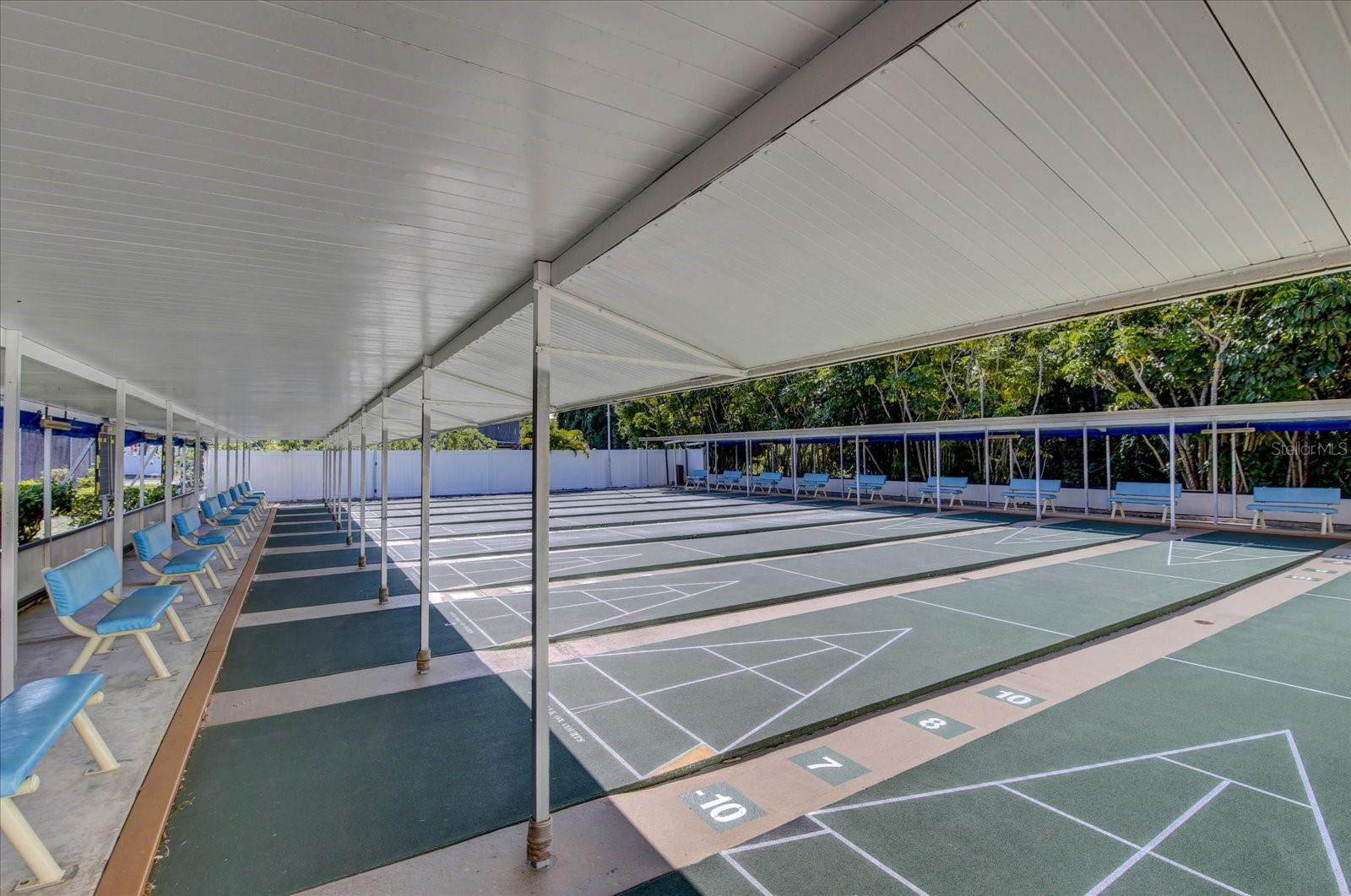 Image 31 of 33 For 6188 80th Street N 210