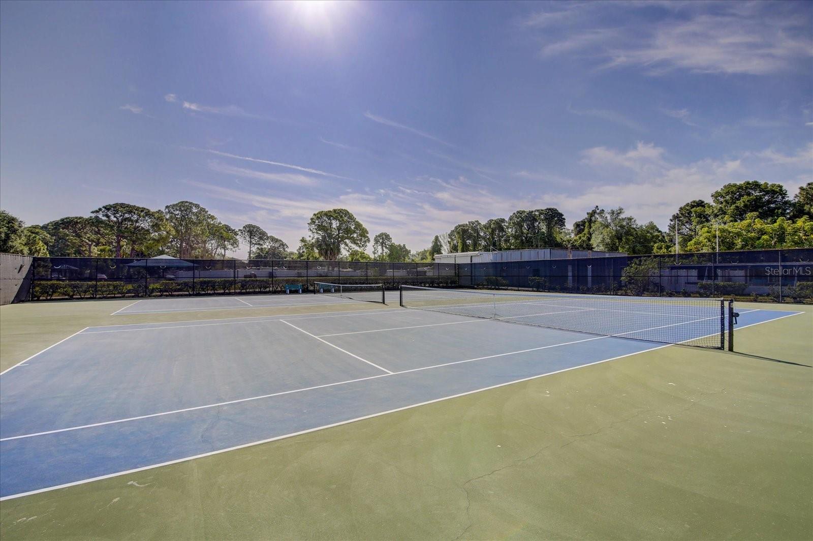 Image 32 of 33 For 6188 80th Street N 210