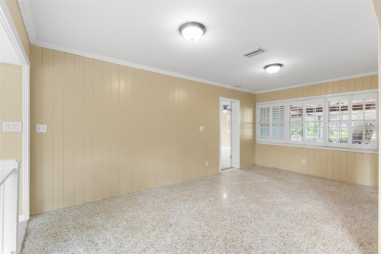 Listing photo id 20 for 317 Brentwood Drive